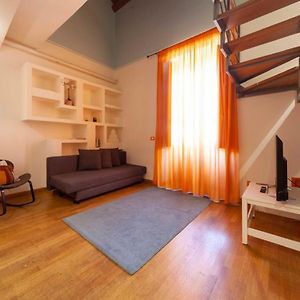 Studio con letto king size